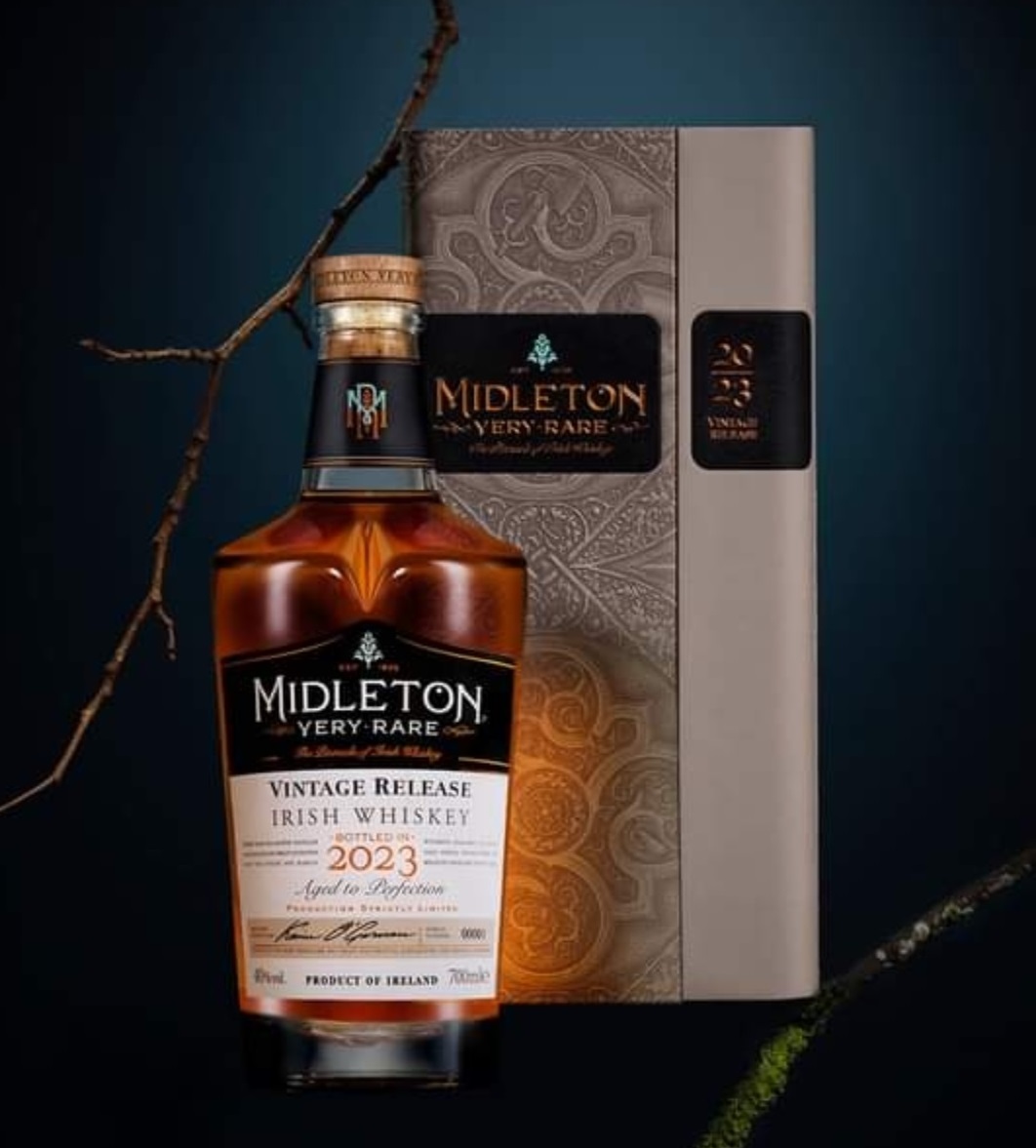 We currently have 2 bottles available via our web store...be quick! thewinecentre.ie/p/midleton-ver… #midletonveryrare #midletonveryrare2023