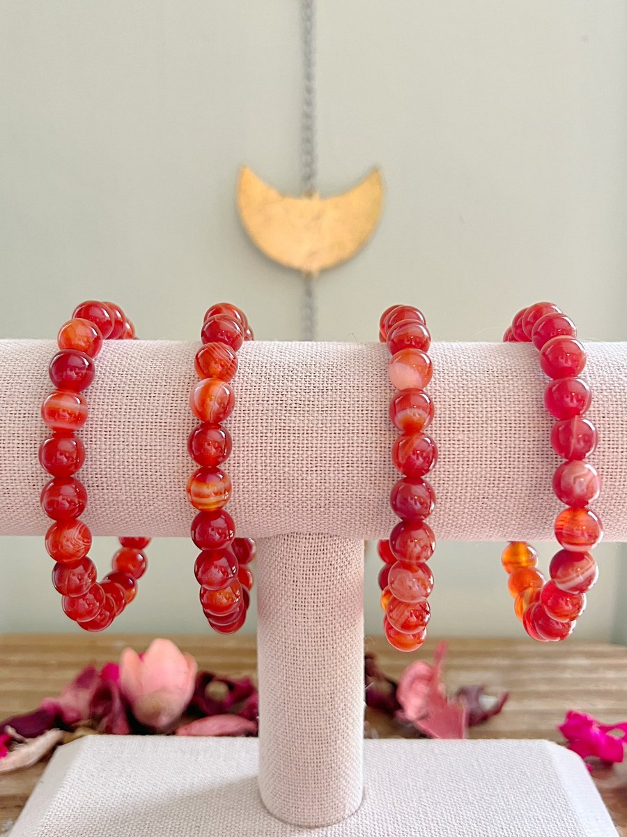 Annabtlouise's tweet photo. Treat yourself today to a gorgeous crystal from Rose and Quartz!🤍✨ I’d be honored if you’d take a chance on my shop!

We have high-quality, affordable crystals, specially curated mystery boxes, a gift with every order, same/next day shipping

VIDEOS🧵⬇️ https://t.co/buKUpcpL6P

📸: Red Banded Agate, Rainbow Moonstone, Ocean Jasper, Dark Flower Agate

Your support would mean EVERYTHING!🫶🏼 get free shipping on orders $75 and up with code FREE