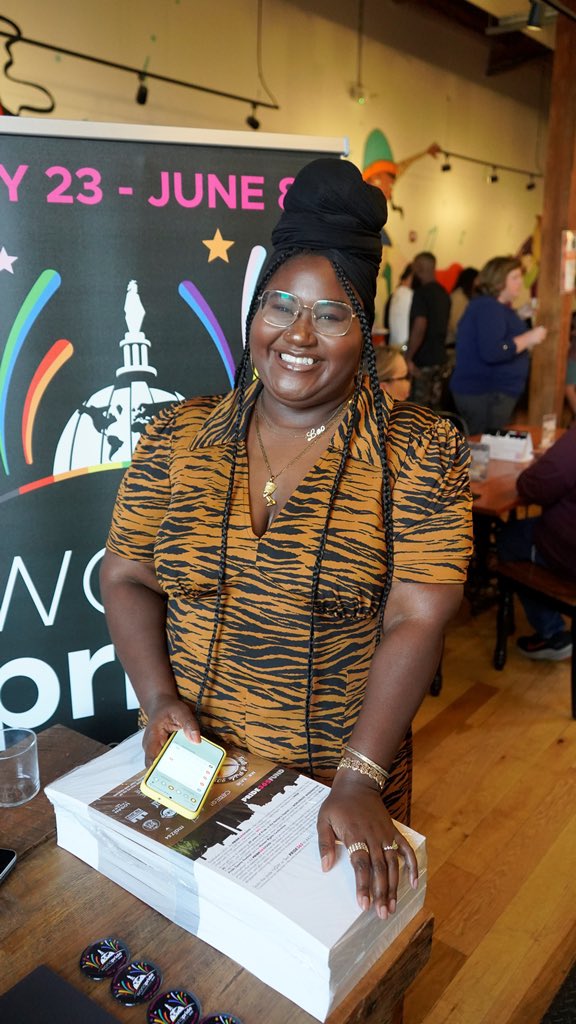 JSirakas's tweet photo. 📡🍽️#Taste of Pride 🏳️‍🌈@capitalpridedc @MrBakeSweets  @bloom.hstreet @hedonstate @hotlolas @raplheal @sugachef 
@veggie_table__ @veganjunkfooddmv 
🍷🍻🥮🧆🧁🍡🍬🥂🍾
DJ @Tezrah1 @thexaviersterling and @frieda_poussay @HouseofBalenciaga! 
👠💃🕺🏻🕺🏾🎼🎧💋
#PeaceLoveRevolution https://t.co/Izhv9g7OlR