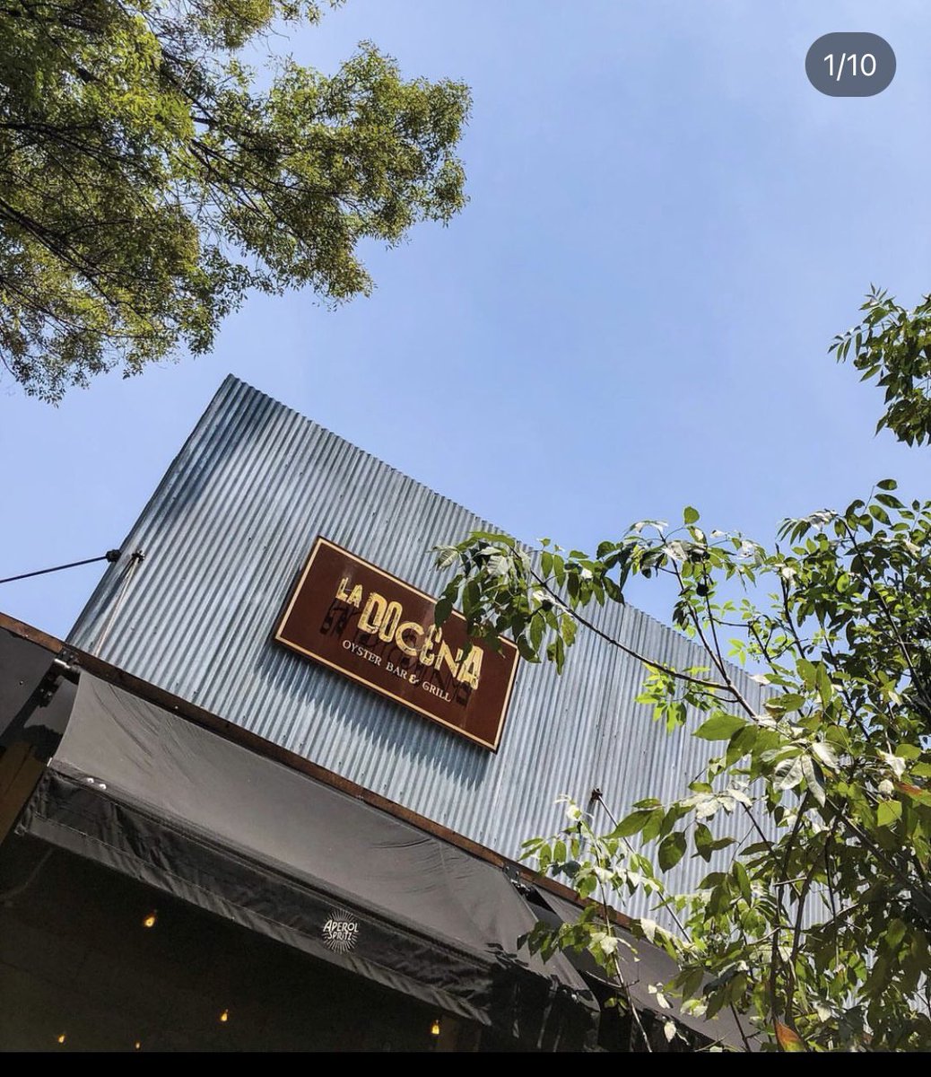 lau_daconte's tweet image. Ayer en la noche sufrí uno de los peores actos de #discriminación de en el restaurante La Docena de #Polanco, #CDMX. Jamás me había sentido tan humillada y vulnerada en mis derechos y mi dignidad.