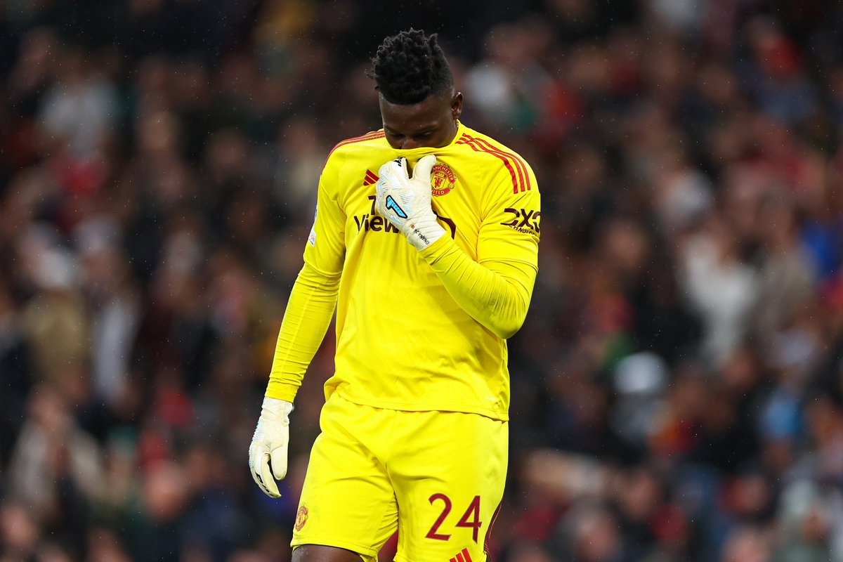 talkSPORT's tweet photo. Who are you taking? 🤔

🔁 RT for Onana 
❤️ Like for De Gea https://t.co/qJXgohLdbh