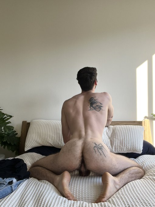 Come be a big boy with me https://t.co/5tDbmfymek