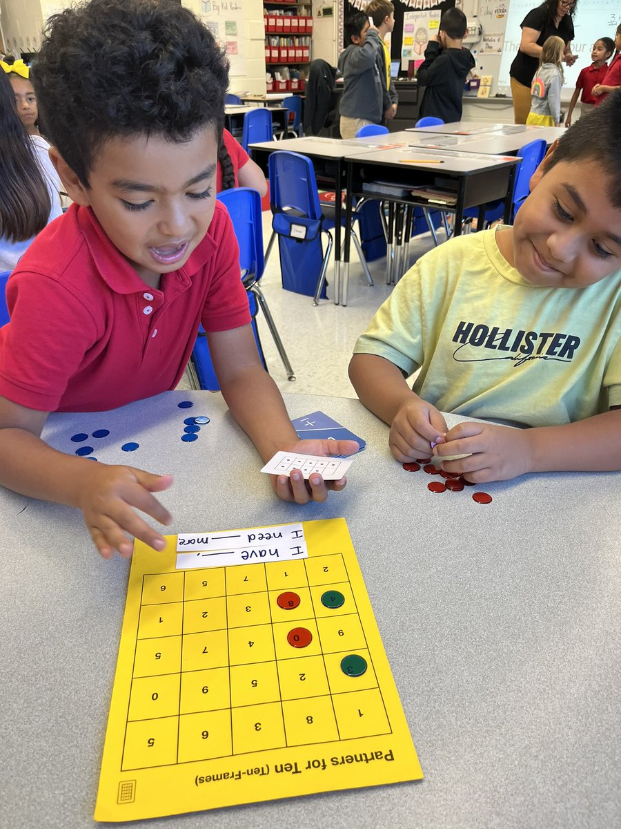 MsDenglerRBPS's tweet image. Exciting things happening in Math Workshop! Ss measured objects around the room &amp;amp; learned a new fact fluency center. @Ms_JRivera @rbpsEAGLES #RBBisBIA