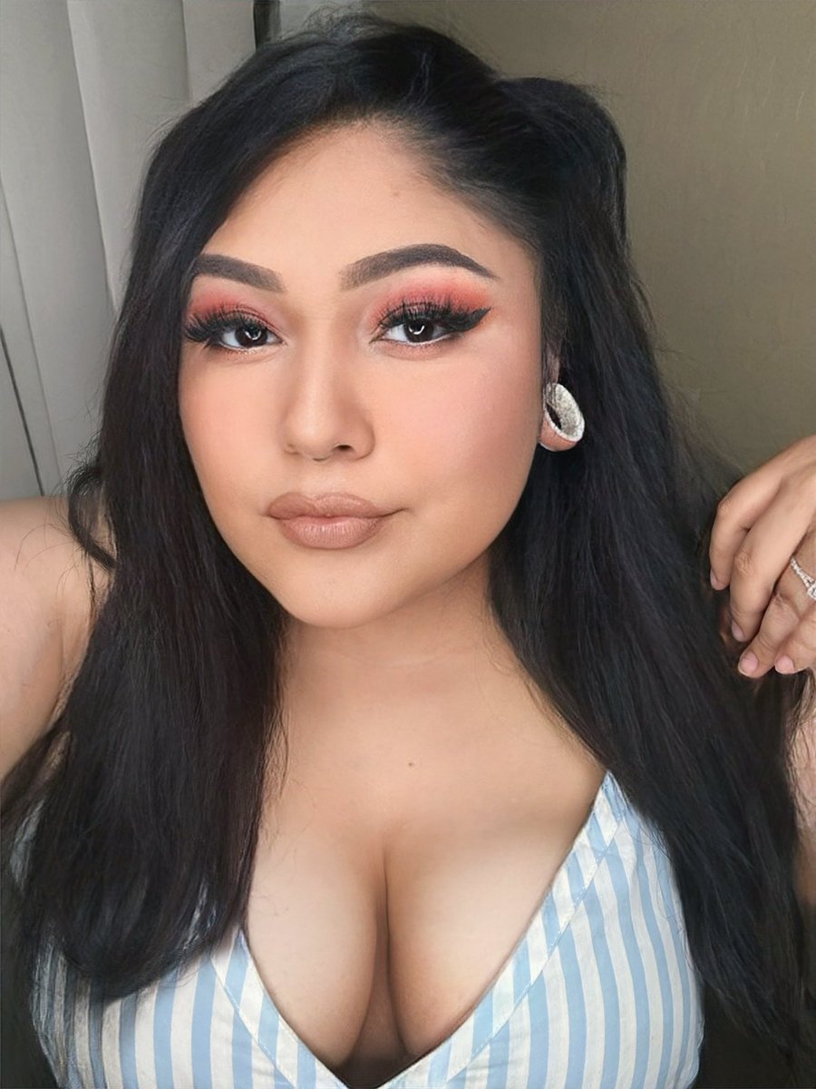 This one is was part of the last set of photos I posted just didn’t wanna add 3 🙈