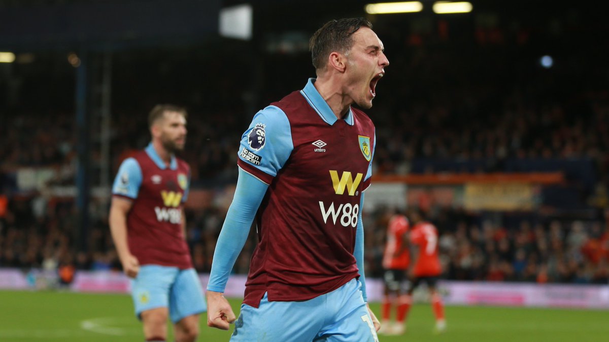 Burnley FC tweet media