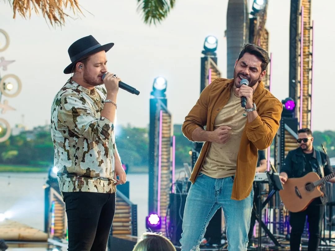 Dupla Israel &amp; Rodolffo dá cara “sertaneja” ao pagode do Raça Negra

Israel &amp; Rodolffo está em novo projeto da Amazon Music que mistura sertanejo com outros ritmos. Outros nomes do ritmo também se aventuraram. Guilherme &amp; Benuto; Hugo &amp; Guilherme; e Lauana Prado também cantam