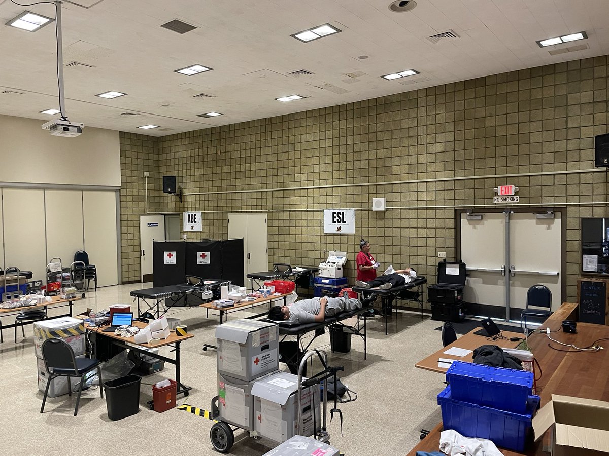 ReidRaptors_LB's tweet photo. Annual blood drive #americanredcross #communityoutreach @LBUSDsecondary #proudtobeLBUSD https://t.co/0Z4MMfFSaJ