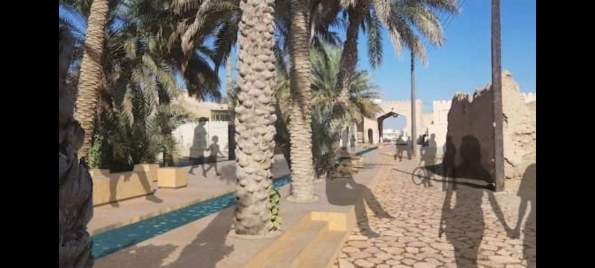 بفضل من الله وتوفيقه. 
وبتكاتف ا لجهود والعمل الدؤوب...
تم طرح مناقصة( مشروع تطوير الحيرة  الوافي)
ولاية الكامل والوافي
شكرآ لكل من ساهم في نجاح العمل.