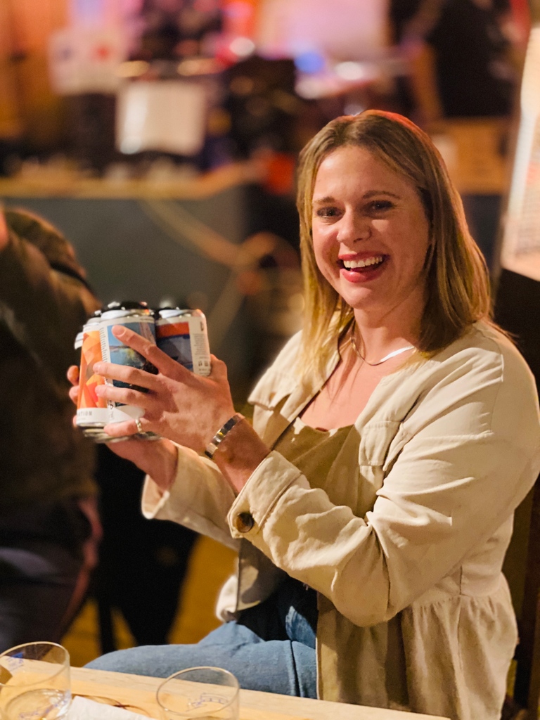 DurationBeer's tweet photo. ALRIGHT DUCK //

Oktoberfest last weekend a was a blast and we're not stopping there. On 12 Oct we're at the wonderful @dabbling_duck_pub 

Join us #InTheBarn for a Tap Take Over - chats, games, beer + food

£30 includes beer flight, tapas + pizza
See more https://t.co/zRhRrYAIkY https://t.co/Dhir4413OY