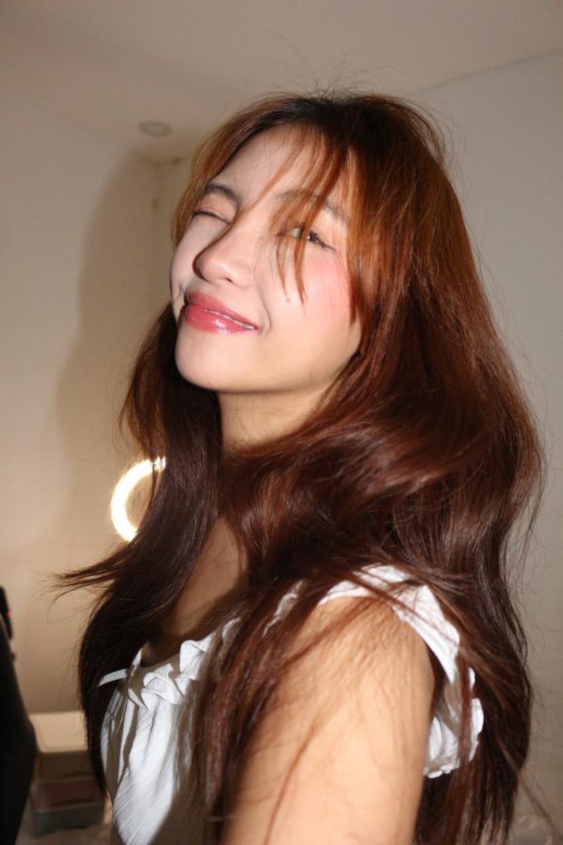 crezzakim tweet media