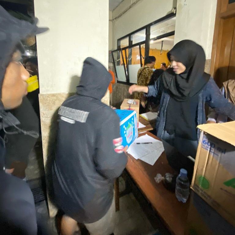 Coraggioso_1923's tweet photo. #Prayforsemanggi #bergerakserentak
Sedikit dari kami, semoga bermanfaat bagi sodaraku yang membutuhkan. semoga lekas membaik dan kembali normal 🌹.
FROM COLOMADU with LOVE. https://t.co/y7c079bhHJ