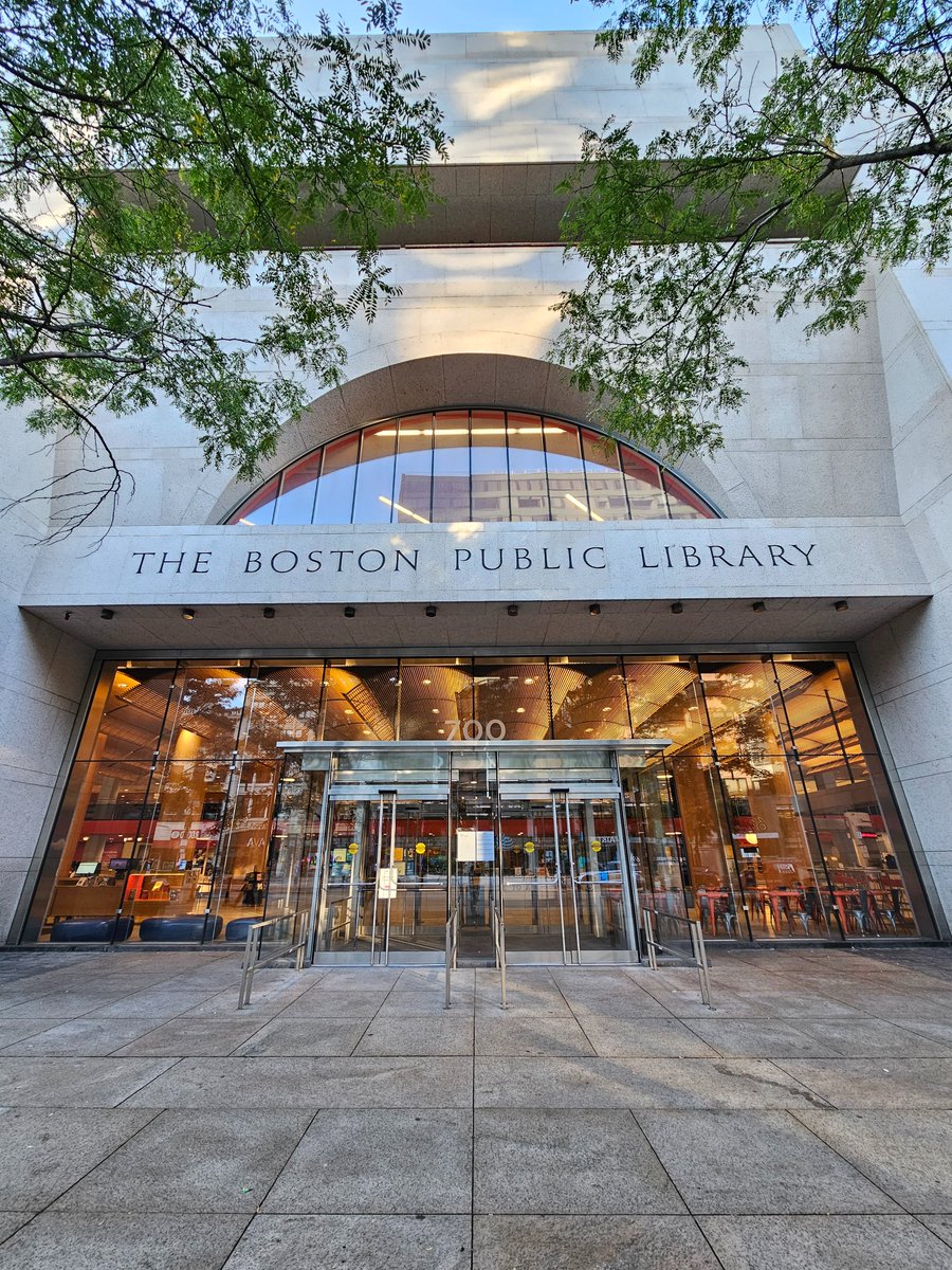 OnlyInBOS's tweet photo. Boston Public Library is the third public library in the country to join the Books Unbanned initiative, fighting for the rights of teens to read what they like, discover themselves, and form their own opinions while facing rising attempts at censorship around the country. https://t.co/l4xDoRL9qs