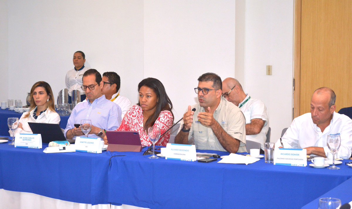 Asistimos a la sesión de la Comisión Portuaria y Fluvial organizada por <a href="/camaradelainfra/">Cámara Colombiana de la Infraestructura</a>, para compartir los proyectos fluviales que lideramos. Uno de ellos el del Río Magdalena, una gran apuesta para reactivar la navegación de esta hidrovía🛳️