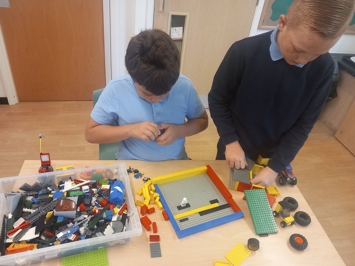 ICPrimarysup's tweet photo. What a fantastic morning!Both pupils showed amazing resilience and communication skills whilst working hard to create their own garage and recovery station! #LegoPlay #Legointervention #ThisisAP https://t.co/32htU1IUkv