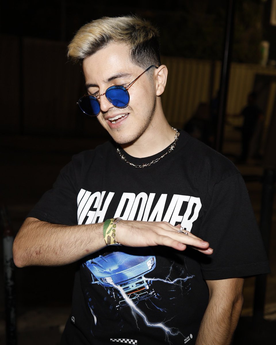 VALENTINO KHAN (@valentinokhan) on Twitter photo 