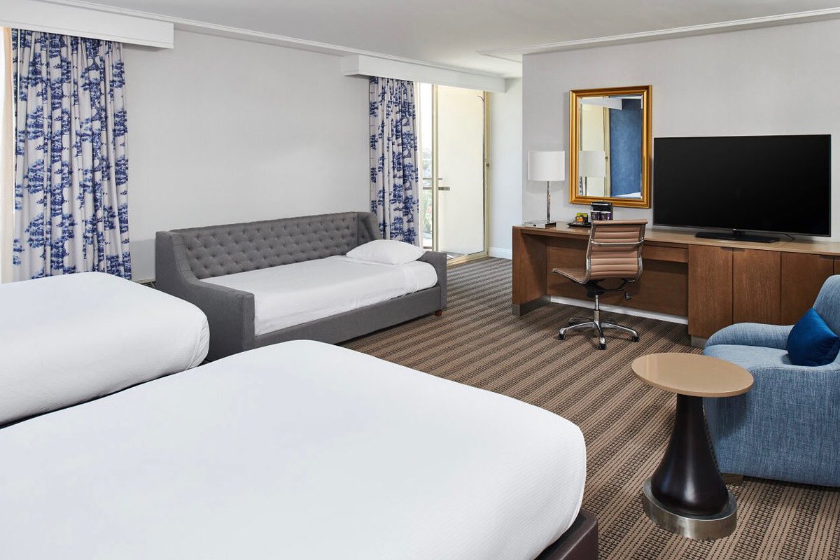 DoubleTree Torrance tweet media