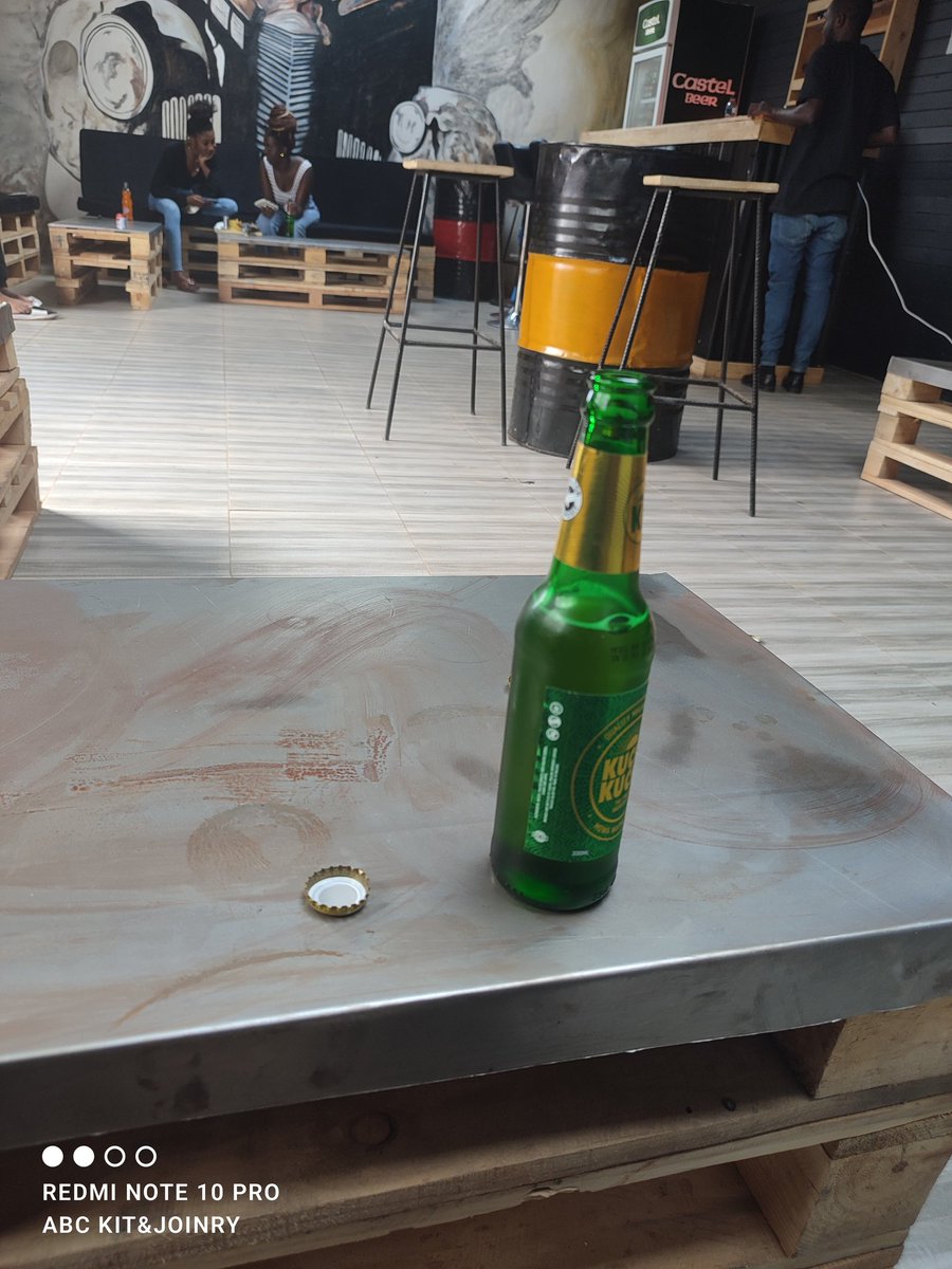 Bom Gee 🔤 tweet media