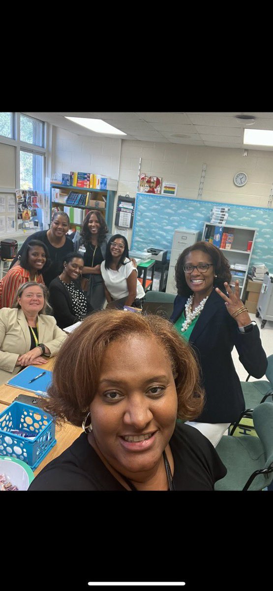 What a great learning opportunity at Kelley Lake during our learning walks! Kudos to them for being named a Title I Rewards School for 2023👏🏽@DeKalbSchools @KelleyLakeES