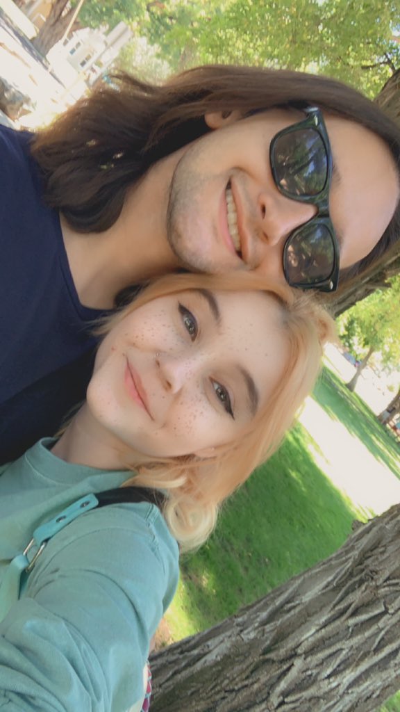 CutieCreations_'s tweet photo. Happy national boyfriend day thank you for being the best yet💕 @deadp0et https://t.co/kIBYw4s9Dm