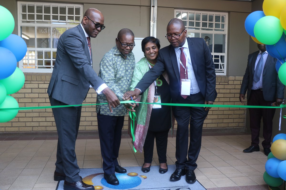 Ekurhuleni West TVET College tweet media