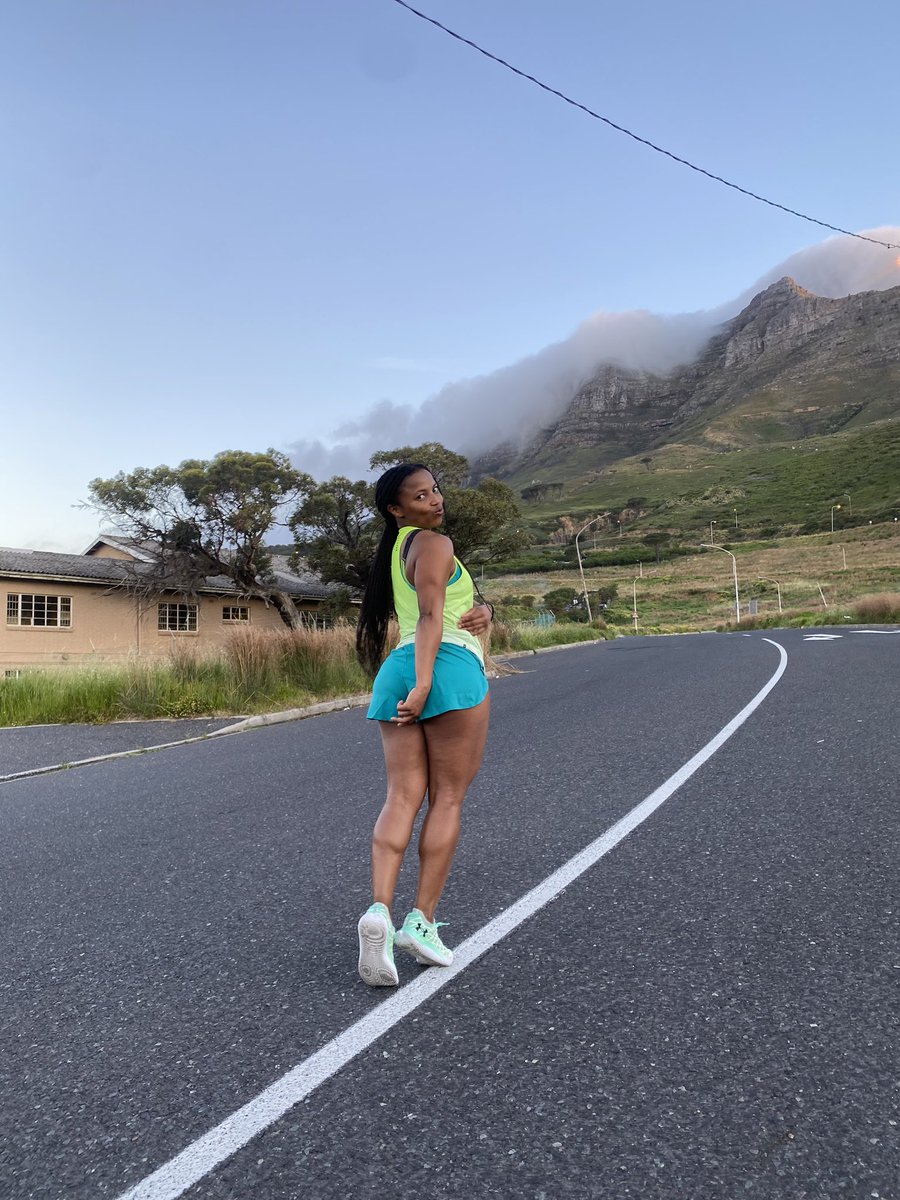nomvul_khuzwayo's tweet image. Ran in Zonnebloem today! 
The hills were tough, but the my God the views are everything! #CapeTown #Runner #underarmour 🤌🏾🌞