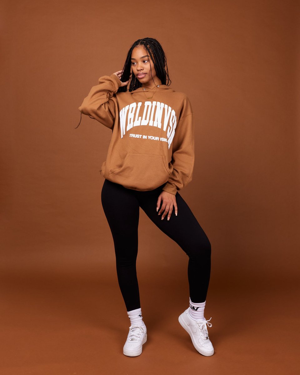 WRLDINVSN's tweet photo. 3..2..1.. GO!! 3 FOR $60 HOODIES ONLINE NOW!!! BUT NOT FOR LONG 🙃 https://t.co/crAYiynOEw