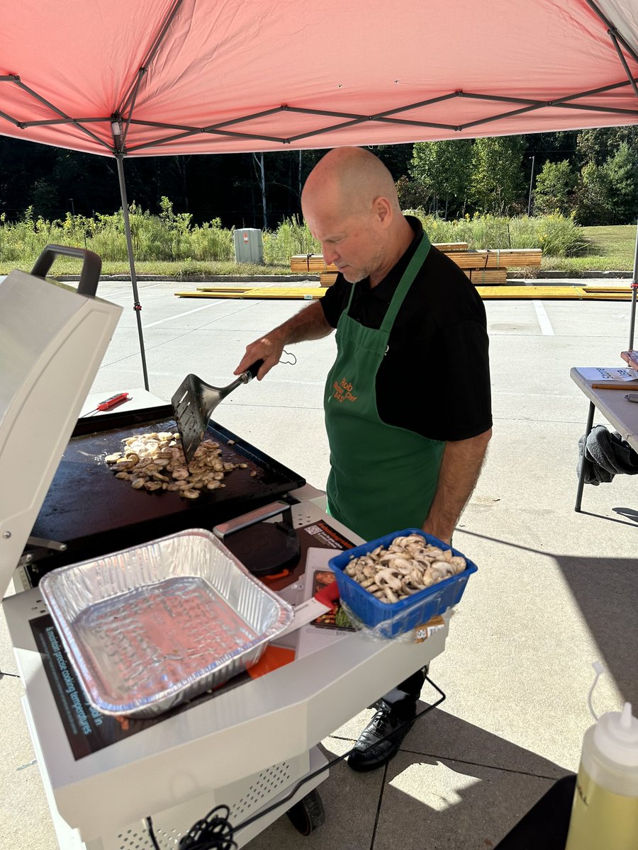 8412 is celebrating 5 years safe!!!!! So proud of my store for keeping saftey a priority every single day!!! Steaks and baked potato bar today 😁 <a href="/hollytate122/">Hyperliquid</a> <a href="/Ben_Heinze/">Ben Heinze</a> <a href="/AmiRumsey/">AmyRumsey@THD#8412</a> <a href="/robertkirkham26/">Rob Kirkham</a> <a href="/DeanJeanette/">Jeanette Dean</a> <a href="/cole91960676/">Cole SM at Clayton Home Depot 8412</a>