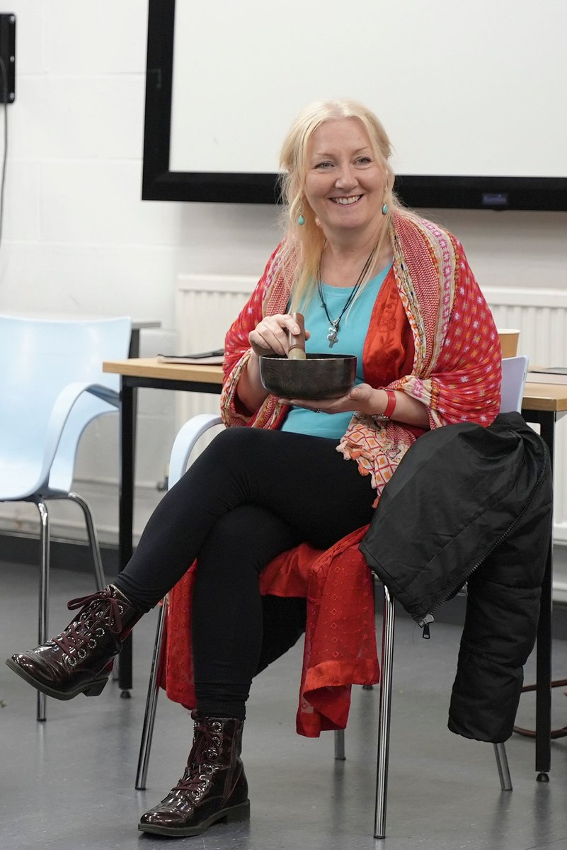 One of the UK's leading storytellers Maria Whatton has been leading all the @StaffsUni drama students through workshops on oral storytelling, dramaturgy and relationship to performance. What an inspirational week!
Winner of Outstanding Female Storyteller of Great Britain in 2013