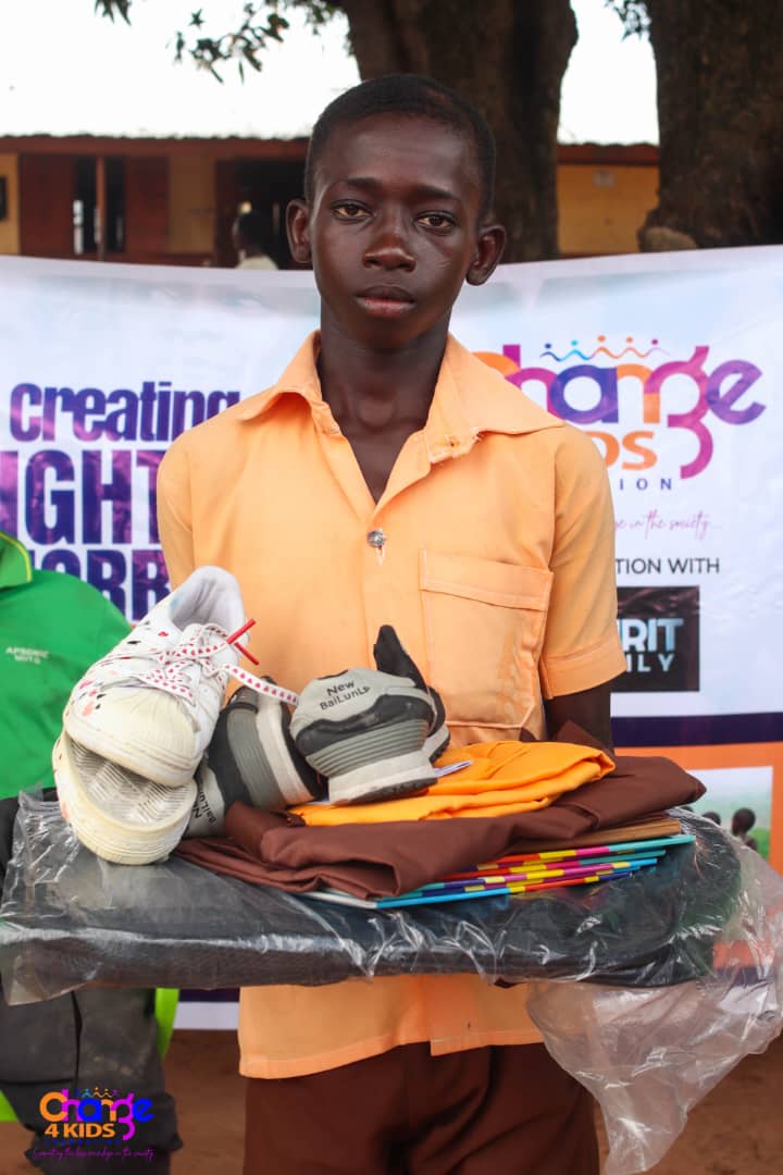 changeforkids's tweet photo. ChangeforKids Foundation: Empowering Dreams, Transforming Lives!
we stand strong in our commitment to uplift the less privileged in our society. 
 Every child deserves a chance to shine, and we're here to make that happen! 

Join us in spreading hope, love, and opportunities! https://t.co/I58diE3n3m
