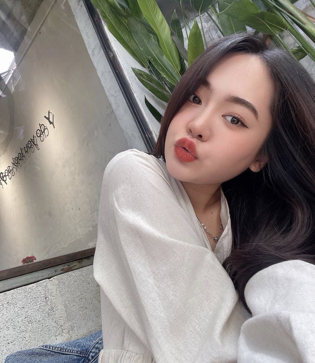 Lẹ lên nào mẹ về :))