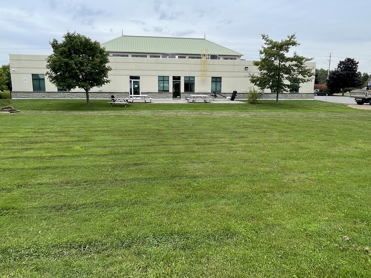 5CountiesKids's tweet photo. #ThankYouWeek at Five Counties #NotSharkWeek wouldn’t be complete without recognizing Part Time CFO Services LLP for its $25,000 donation earlier this year to our #NorthumberlandBackyardProject. Our new outdoor backyard green space is slowly taking shape!
#Thanksgiving https://t.co/sfqe5TDXuI