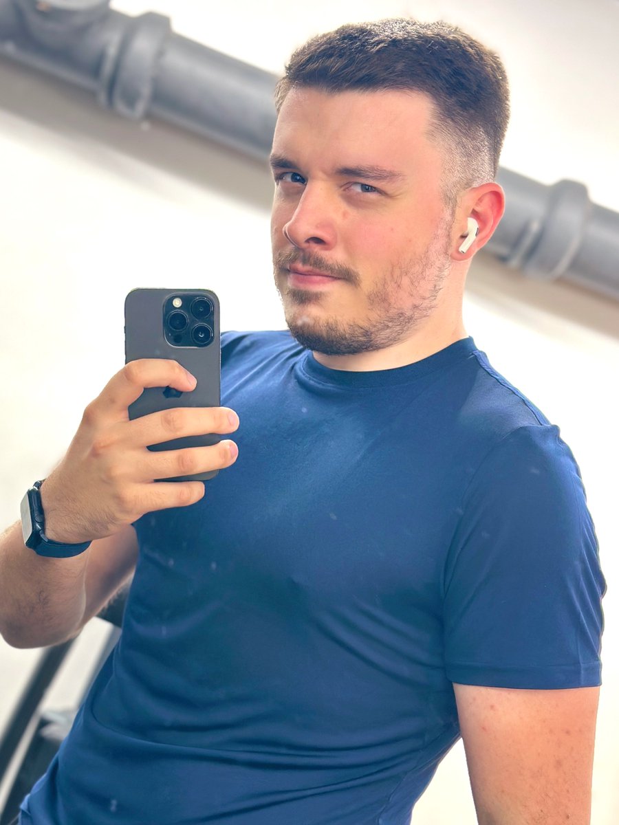tgvdu45's tweet photo. Long time no see! #MardiTranspi 🥵 https://t.co/dhsKQkbsC2