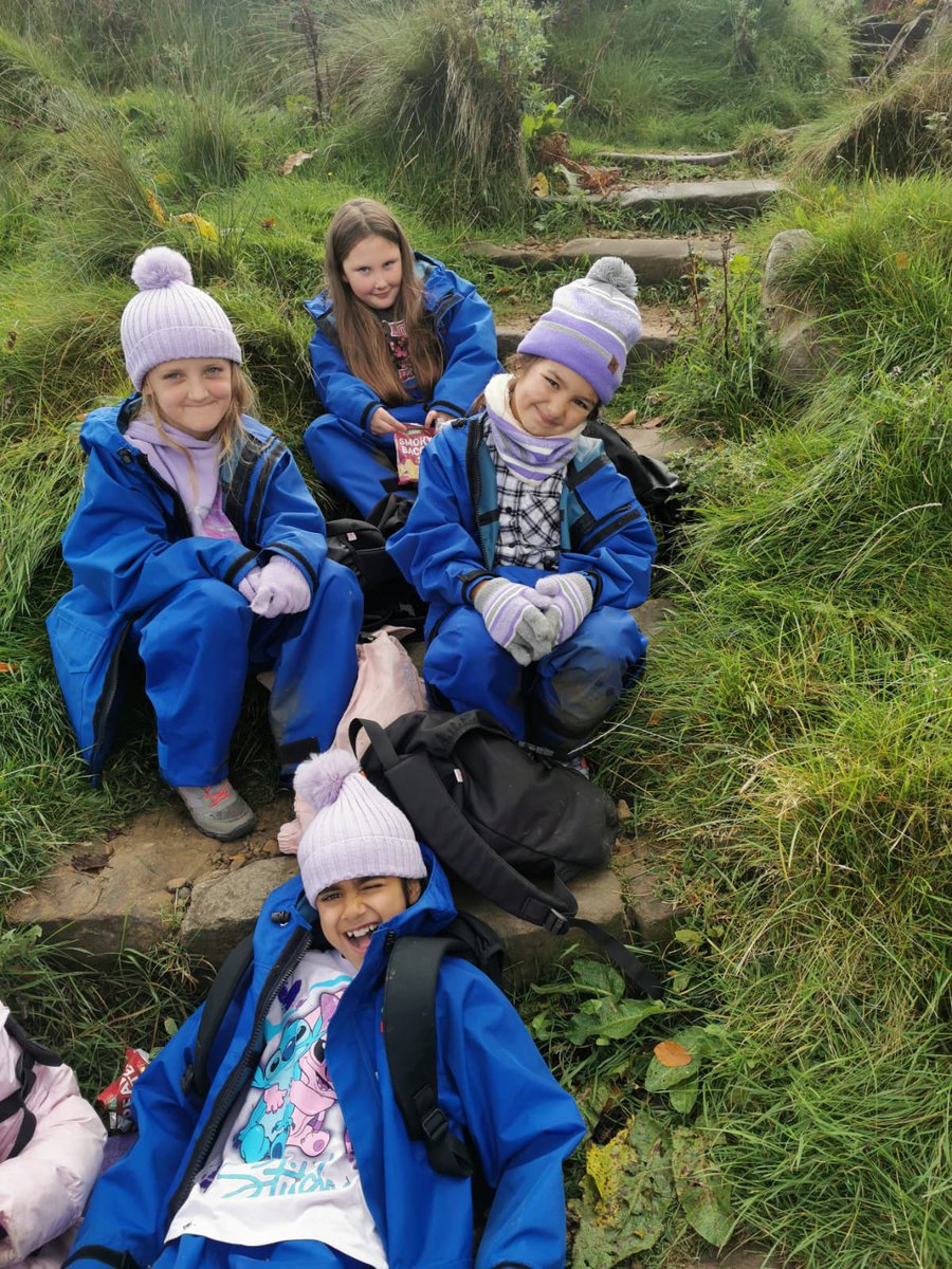 church_prim's tweet photo. Lots of success so far this week π milkshake Monday π @PaulGarvey4 @pauldixtweets @chrisdysonHT cooking in @Nurturestjames amazing teamwork & happy pupils at @nell_bank @bradfordmdc @WeAreBDAT #momentsofsuccess https://t.co/fFv6xvppLV