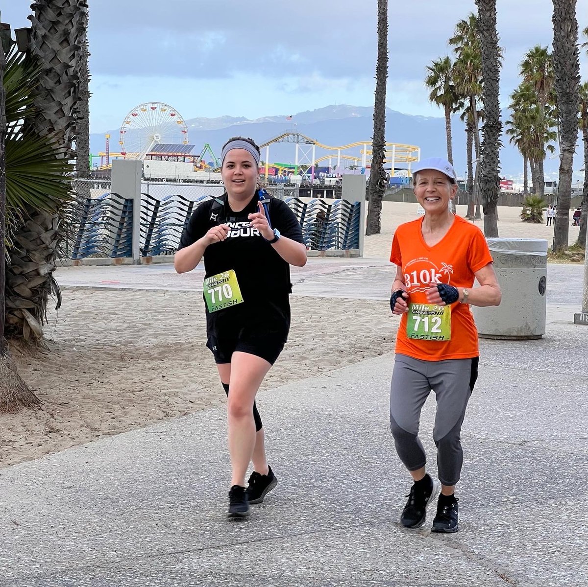 CarolineWAuthor's tweet image. Always fun to kick off the fall season with Leslie Cohen’s 5K run, in support of the extensive pro bono legal services that Public Counsel offers in our community.

#CommunityRun #SantaMonicaBeach #RunningSeason #310KRunWalk #Autumn #Presence