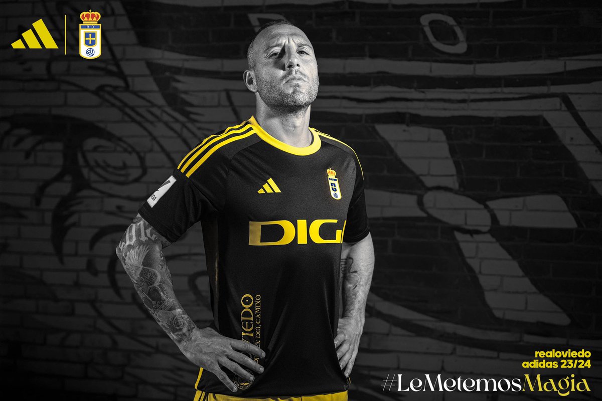 RealOviedo's tweet photo. 🔥¡Sorteo, oviedistas!🔥

🤤 Llévate la 3° equipación firmada por @19SCazorla 

Participa así: 
⚫ Sígue a @tiendRealOviedo 
🟡 Menciona a un@ oviedista
⚫ Dale like

¡En una semana anunciamos ganador! 

#LeMetemosMagia
#RealOviedo 🔵⚪ https://t.co/Yd4IW6rYIW