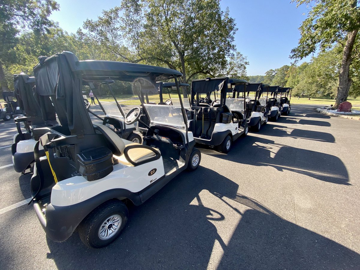 SCLRC's tweet photo. It’s a beautiful day for a golf tournament! ⛳️🏌️

We look forward to greeting our players here on the course for some friendly competition. Be sure to check back later to see more pictures from today’s event! https://t.co/yUIUOTl4Ef