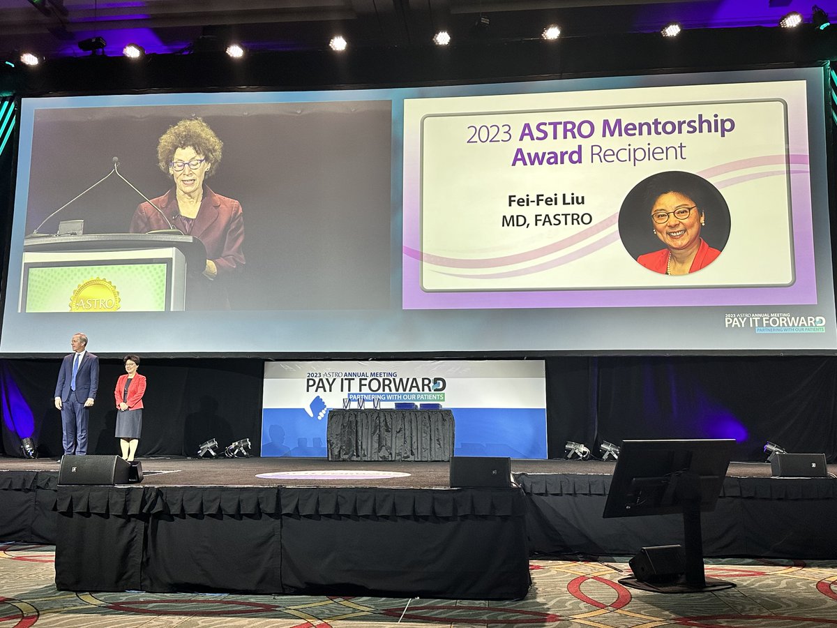UofTDRO's tweet photo. Dr. Fei Fei Liu, @UofTDRO's faculty and former chair, has been honored with the ASTRO Mentorship Award at #ASTRO2023! Congratulations, Dr. Liu! #UofTDRO #mentorship @ldawsonmd https://t.co/GnCS6rxKIu