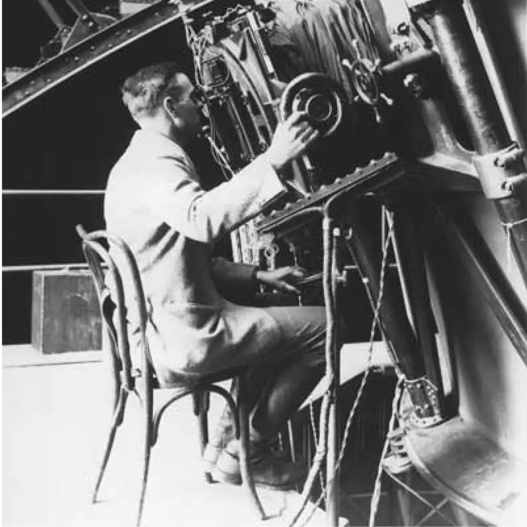 MtWilsonObs's tweet photo. “Discovering Our Universe” is a guide to the remarkable  breakthrough that happened 100 years ago this month, presented by Mount Wilson Observatory &amp; the Carnegie Institution for Science. Premieres THU, OCT 5, 8:30PM PT at https://t.co/t3PcnOuYEV https://t.co/4qoakv7wG1