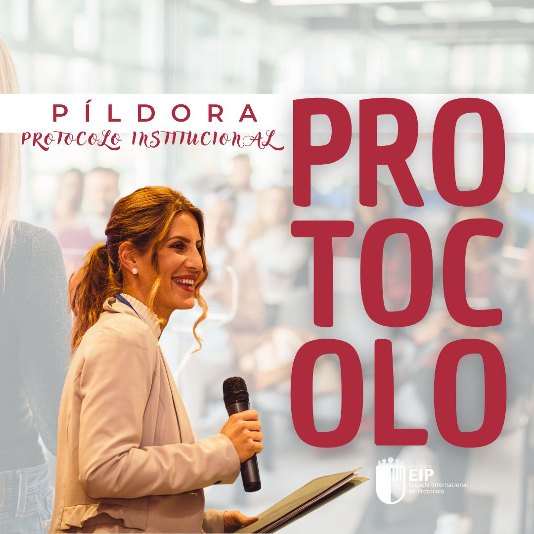 🏢 Protocolo Institucional: Esencial para que instituciones reflejen coherencia y organización. Define el orden de saludos y asientos en eventos. La clave: transmitir seriedad y respeto. Post completo en nuestra web: eipgranada.com #ProtocoloInstitucional