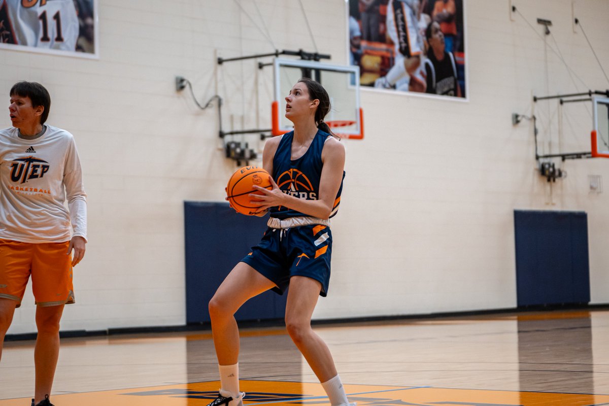 UTEPWBB's tweet photo. 🤙 Meet the Miners: #13 Dunja Zecevic https://t.co/9XUUeJBuIB