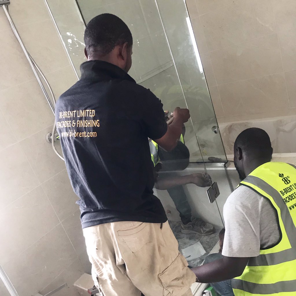 BiBrentLimited's tweet photo. Bi-Brent Limited  10mm Clear Toughened/Annealed Shower Cubicle Glass Works, Lekki. #lagos #kano #abuja #showercubicles #glass #bibrentlimited https://t.co/mP9nxlaPtm