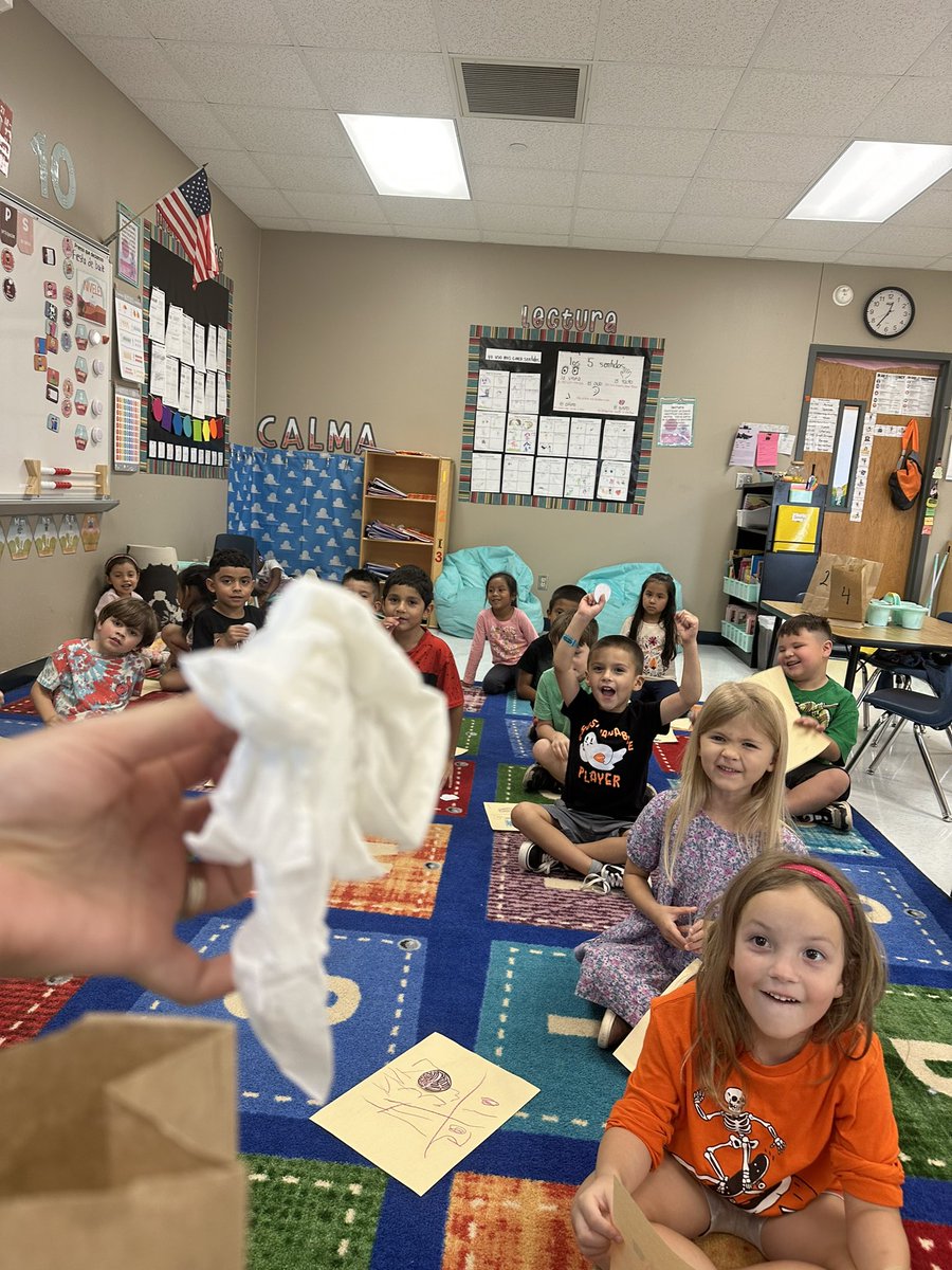 Mrs. Perez tweet media