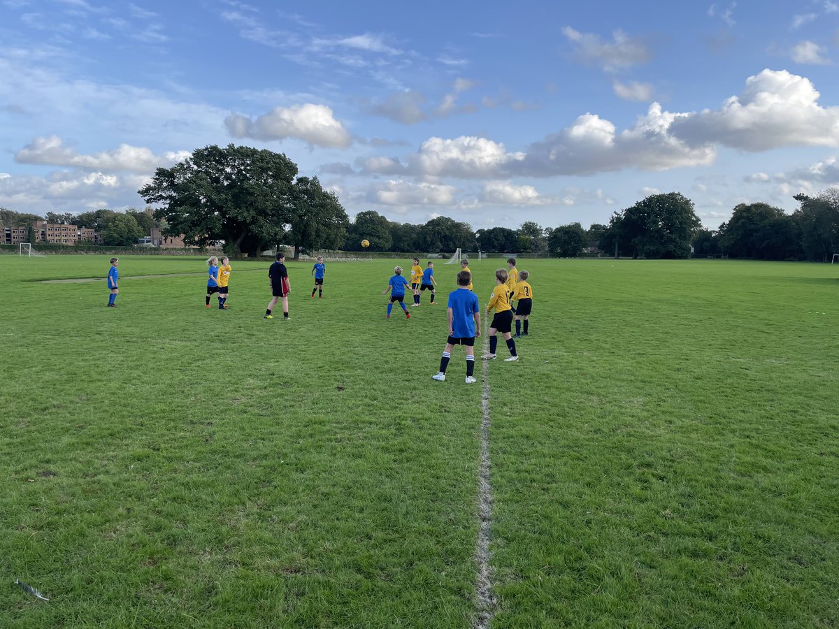 WestfieldCottPE's tweet photo. Well done you our Y5 football team who won the @Cottingham_High Cluster Tournament. Our Y6 team placed in 🥈. Some great football and @YourSchoolGames values from both teams. Thank you to @CottHighPE for organising.⭐️⚽️⭐️ @WestfieldCott @ER_SSP_West https://t.co/VE6Pufpr7u