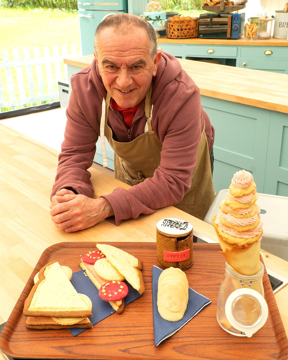British Bake Off tweet media