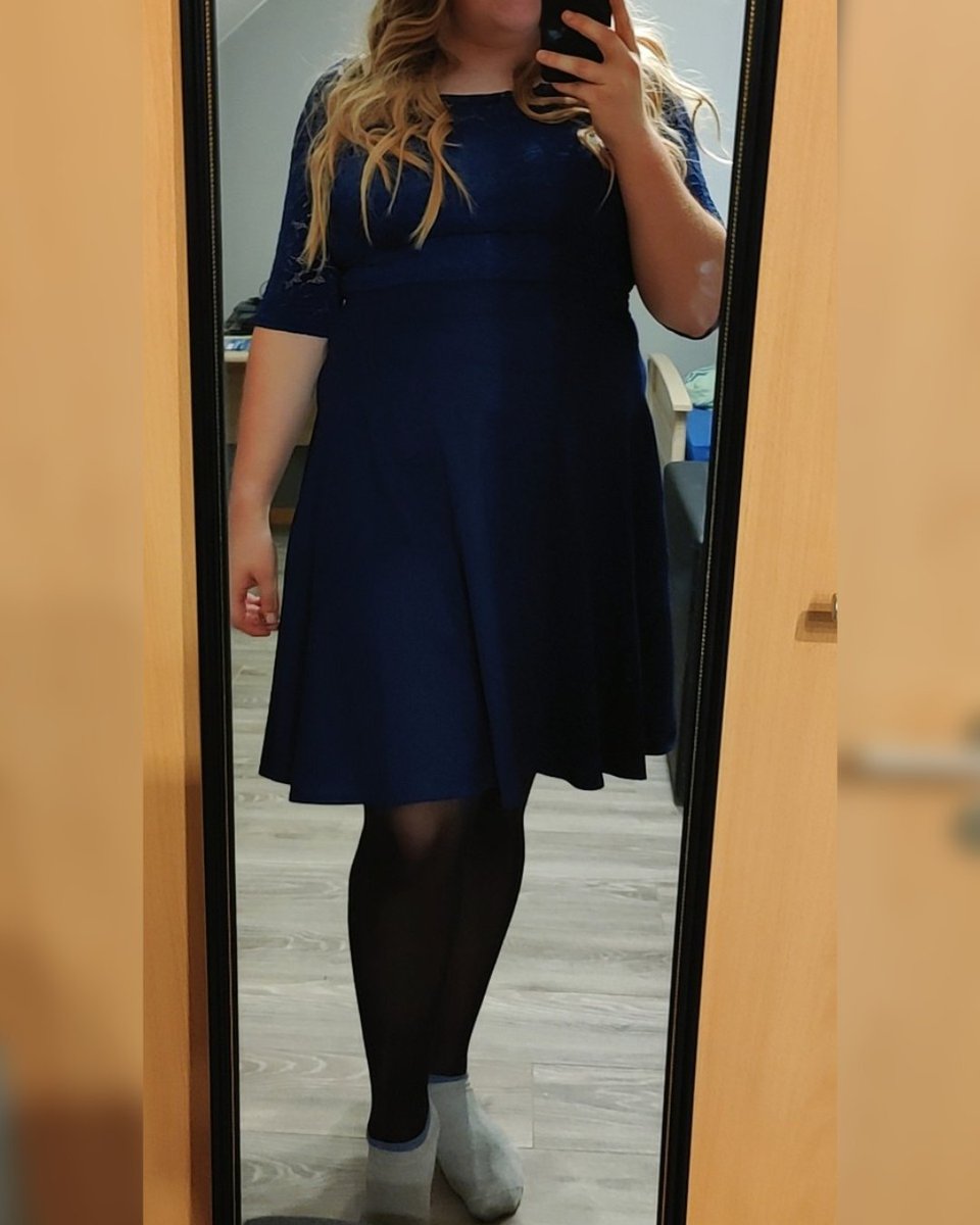 CD_Kerstin's tweet photo. Here comes my next outfit. I am in love with this dress.😍

#dress #crossdress #cd #mtf #tights #wig #germancd #crossdressing #bluedress #crossdressinglife #germancrossdresser #ootd #fashion #dresslikeagirl https://t.co/zOJEO0OBr1