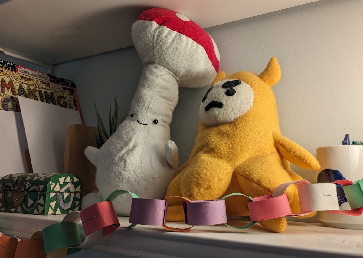 We keep that one in our living room 💖