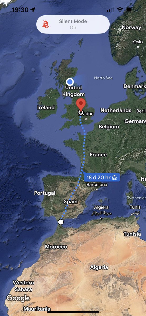 Deanobungo's tweet photo. @MattMurrie @Rainmaker1973 That’s about a 1400 mile walk. https://t.co/Ccch2msu8X