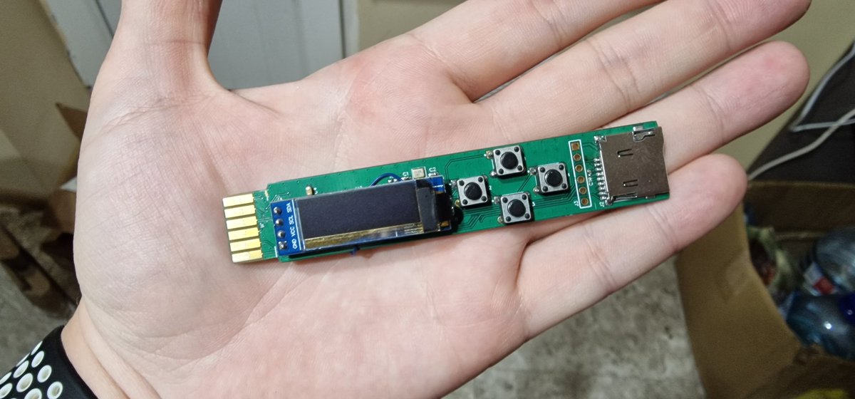 Cluster_M's tweet photo. First #FDSKey prototype. https://t.co/YH6UOv3ylG