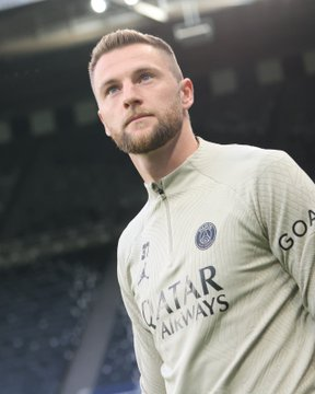 psgfcuk's tweet photo. D-𝟏 before #NEWPSG! 🫡

#UCL https://t.co/a6zDvfuE7E