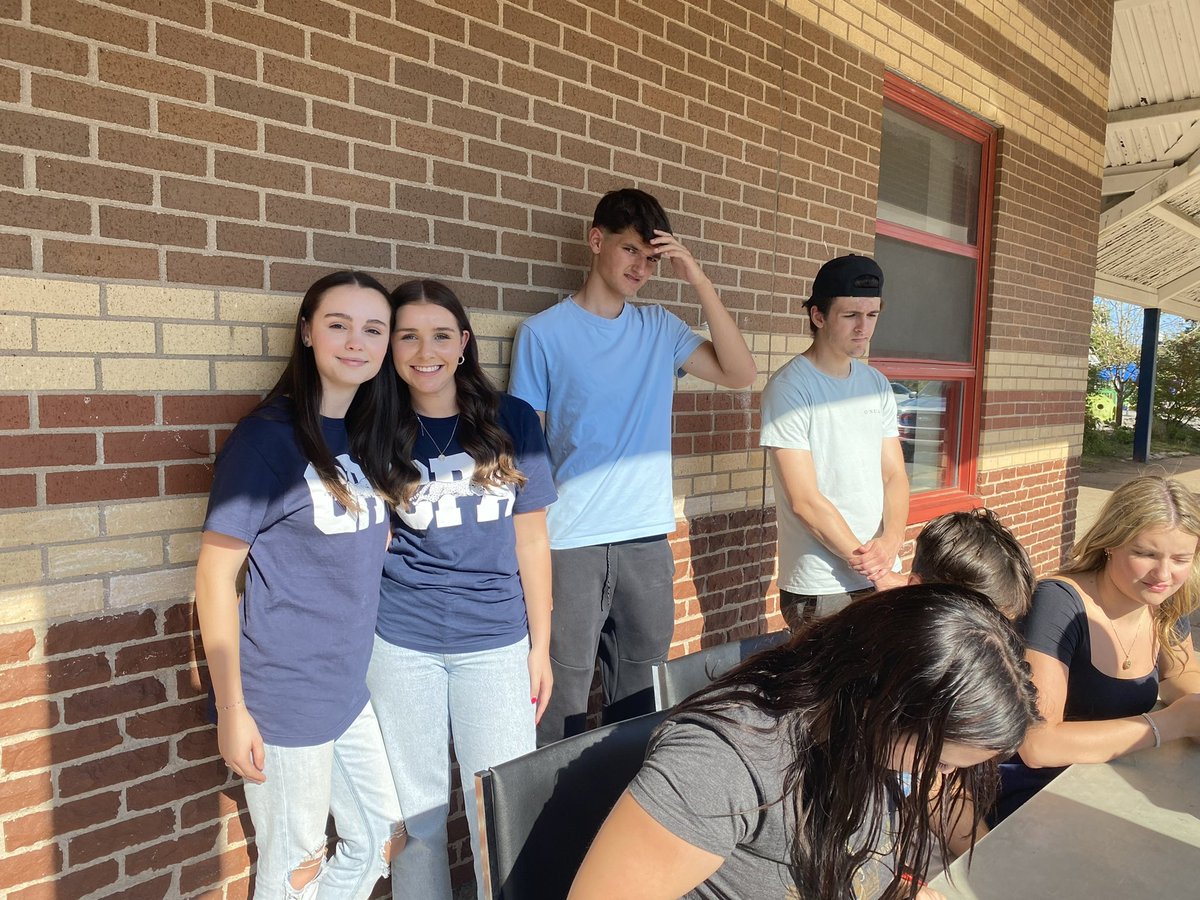 Primary Ng tweet media